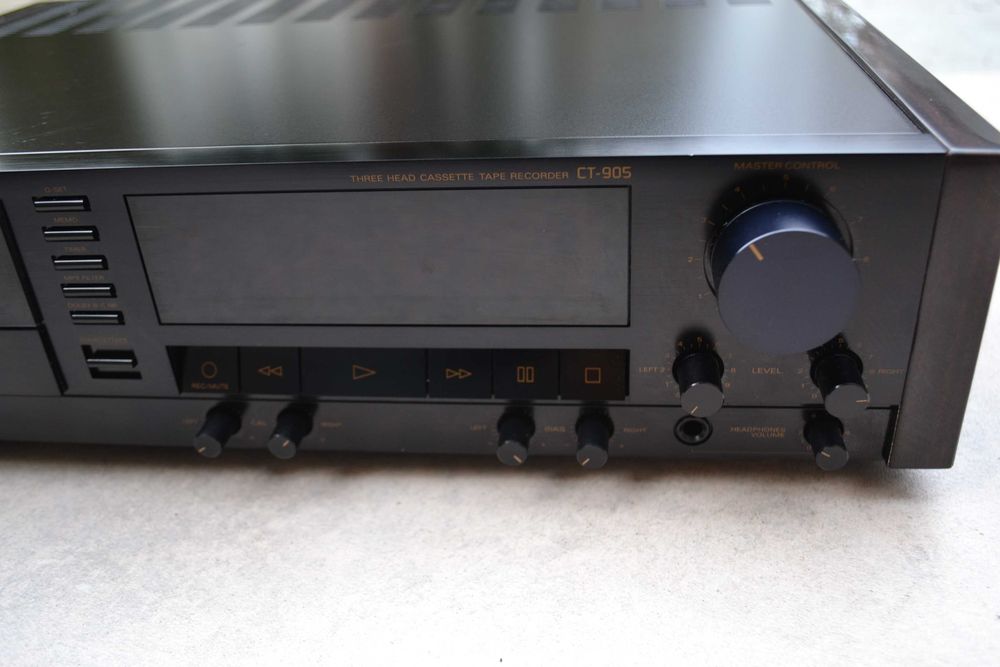 Deck FineArts by Grundig CT 905