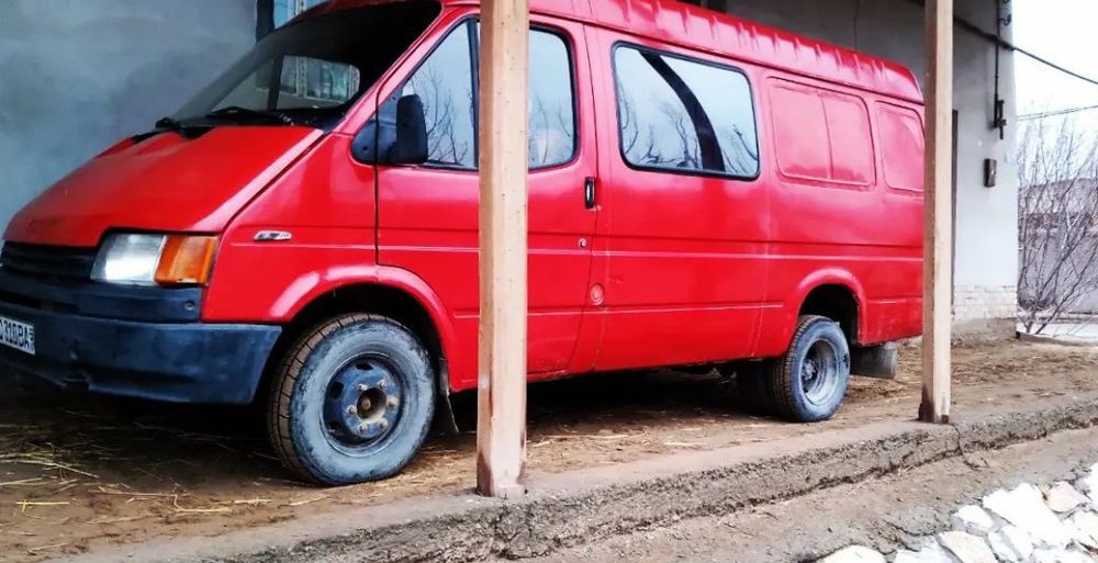 Fort tranzit Holati zôr Ishga Tayyor Pol gruzavoy