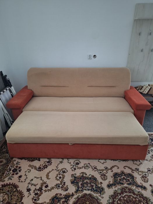 Canapea extensibilă