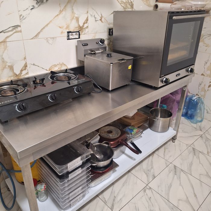 Vând tonetă porumb fiert