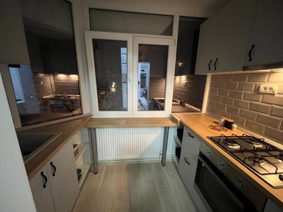 Apartament 3 camere pentru inchiriat