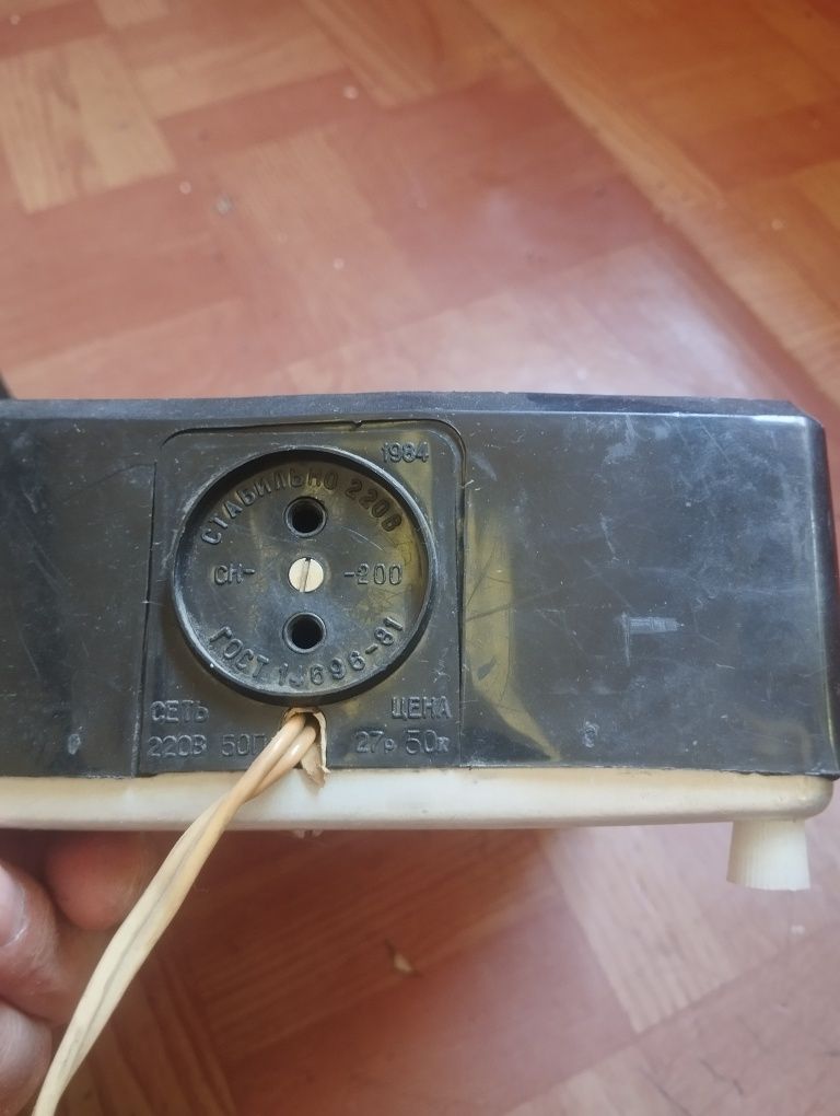 Стабилизатор напряжения стабильно 220w