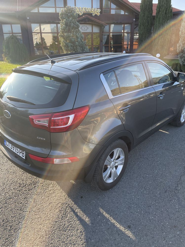 Киа Спортидж 2.0 crdi