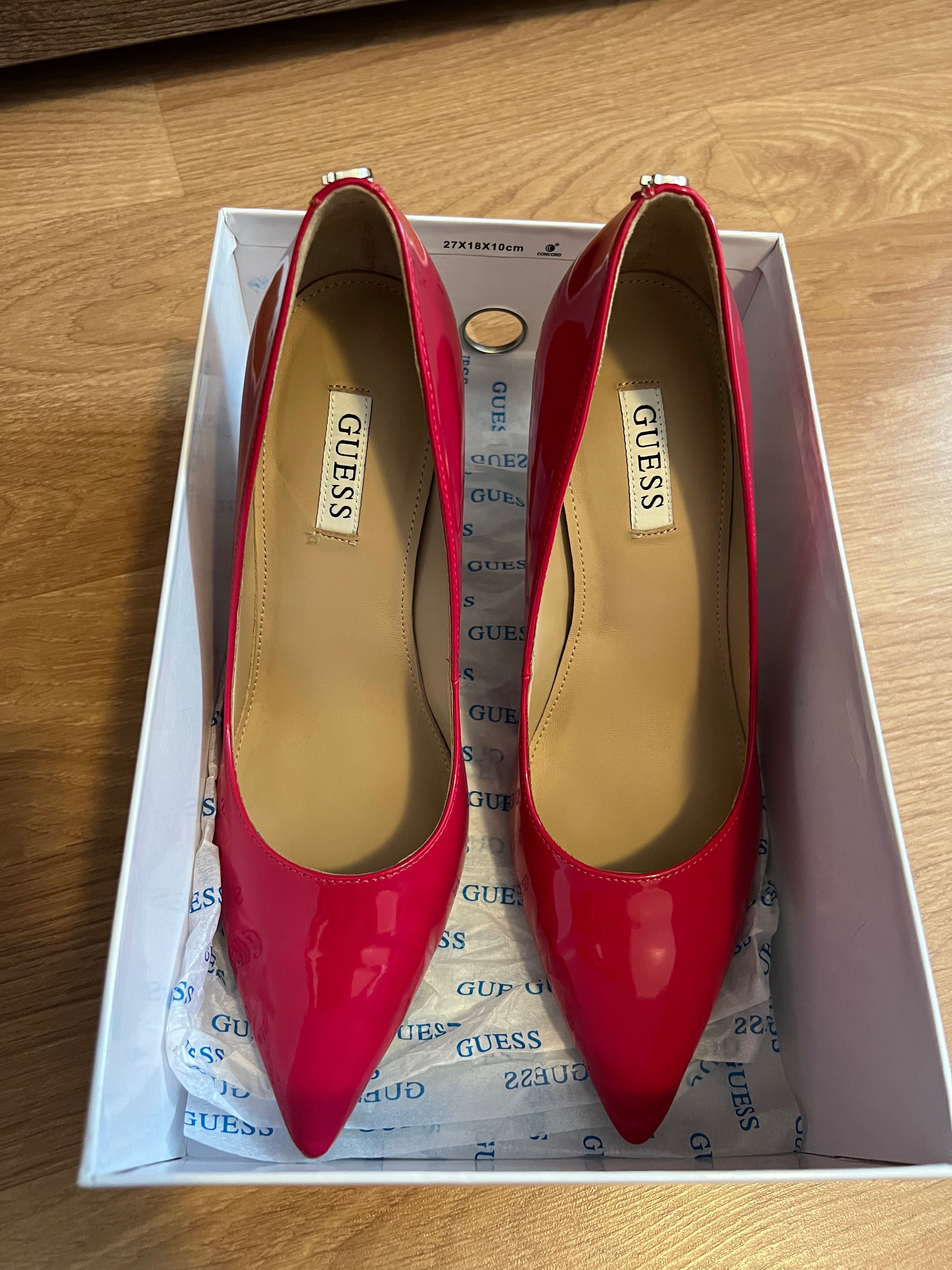 Pantofi guess roz, 37