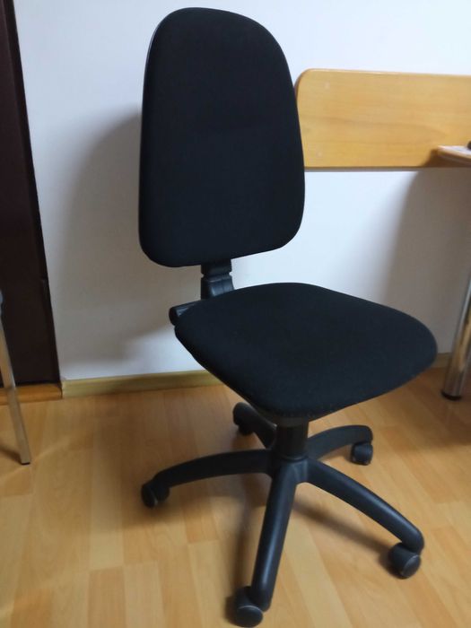 Scaun ergonomic tapițerie culoare neagră
