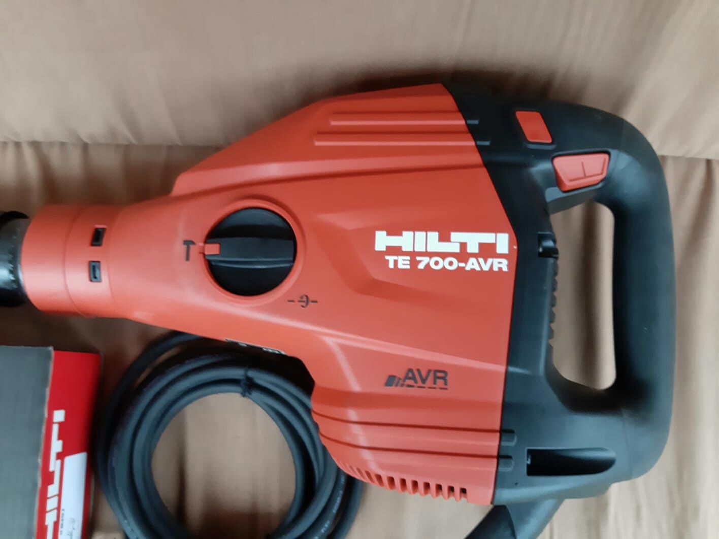 Hilti Te 700 avr demolator nou