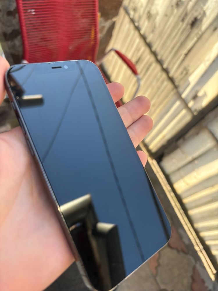 Iphone 12 pro.