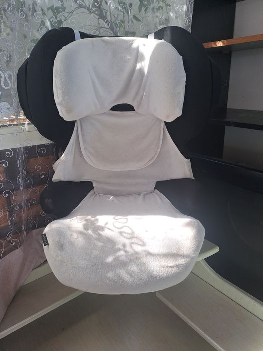 Срочно продам автокресло не дорого!