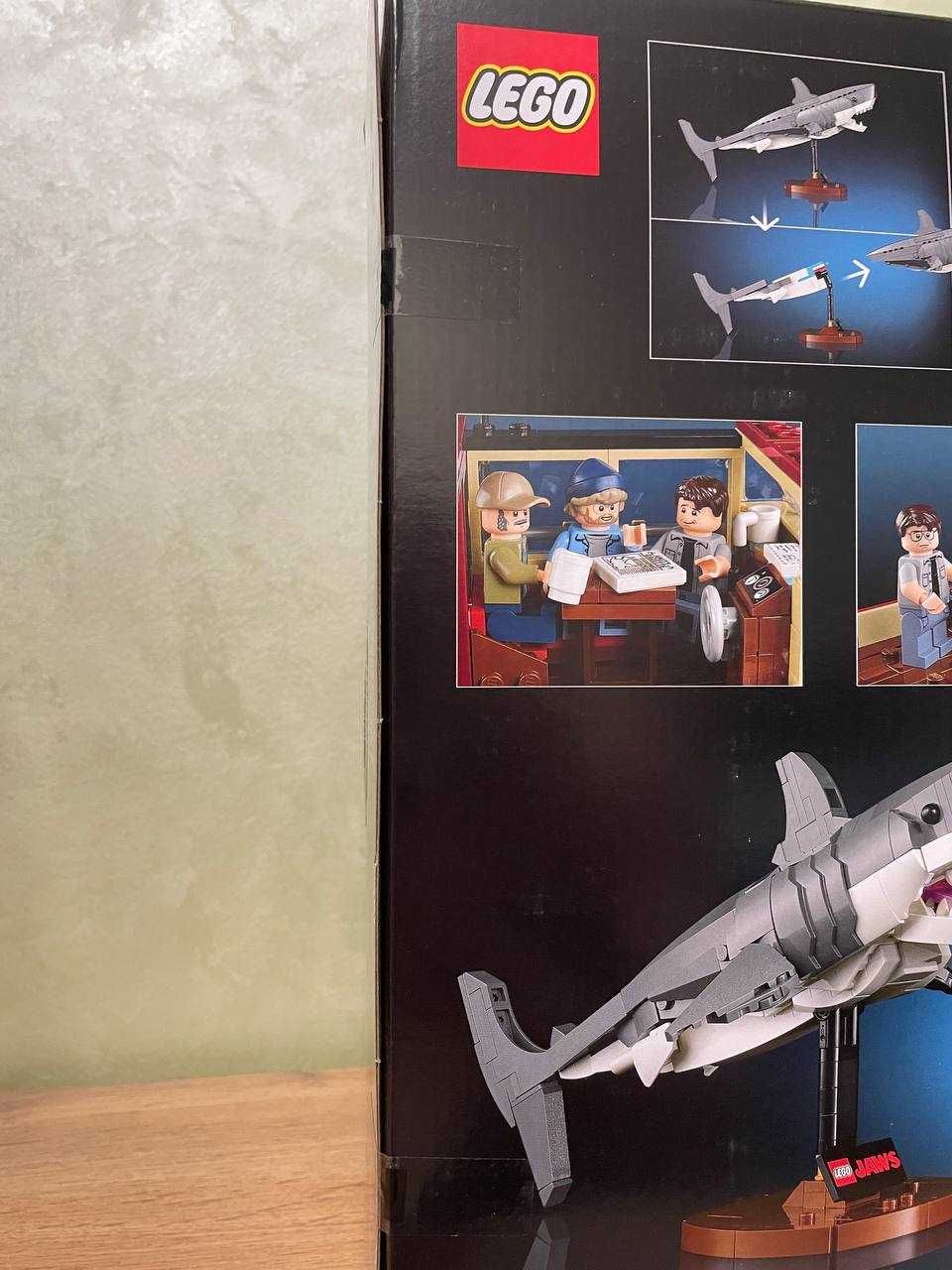 Lego Icons: Челюсти (JAWS 21350)
