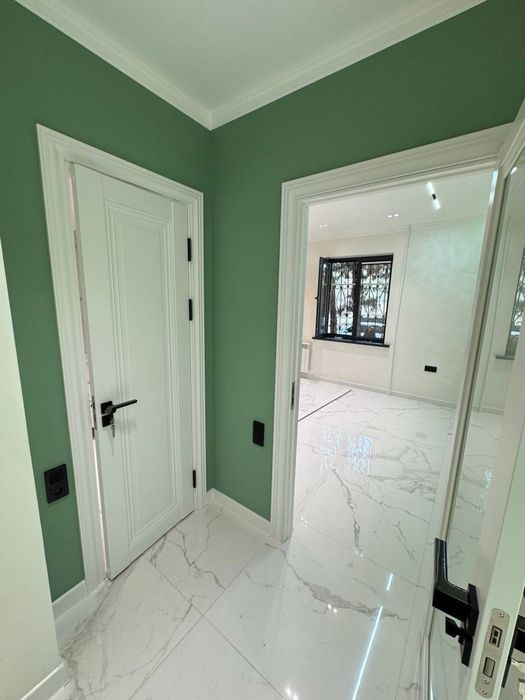 Яккасарай | Аэропорт - Продается нежилое помещение вдоль дороги 100м2