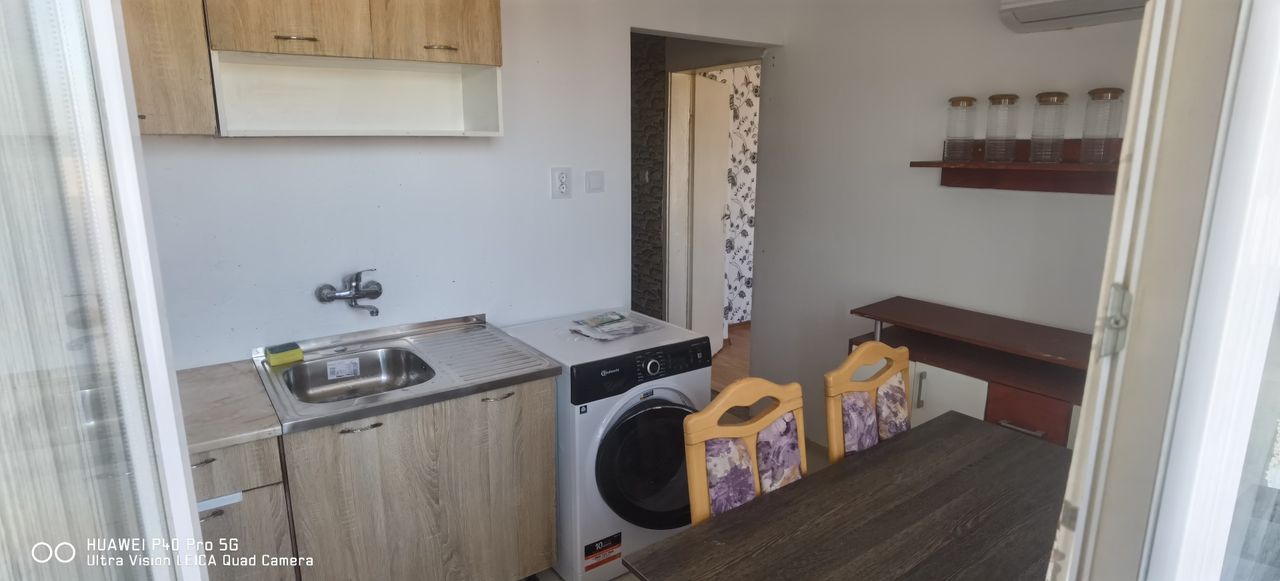 Дава се под наем Тристаен апартамент в Димитровград - 69 кв.м за 204 € - Снимка #11
