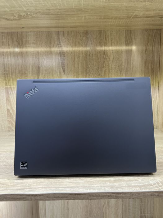 Б/у идеальное ноутбук ThinkPad P14s Gen 2