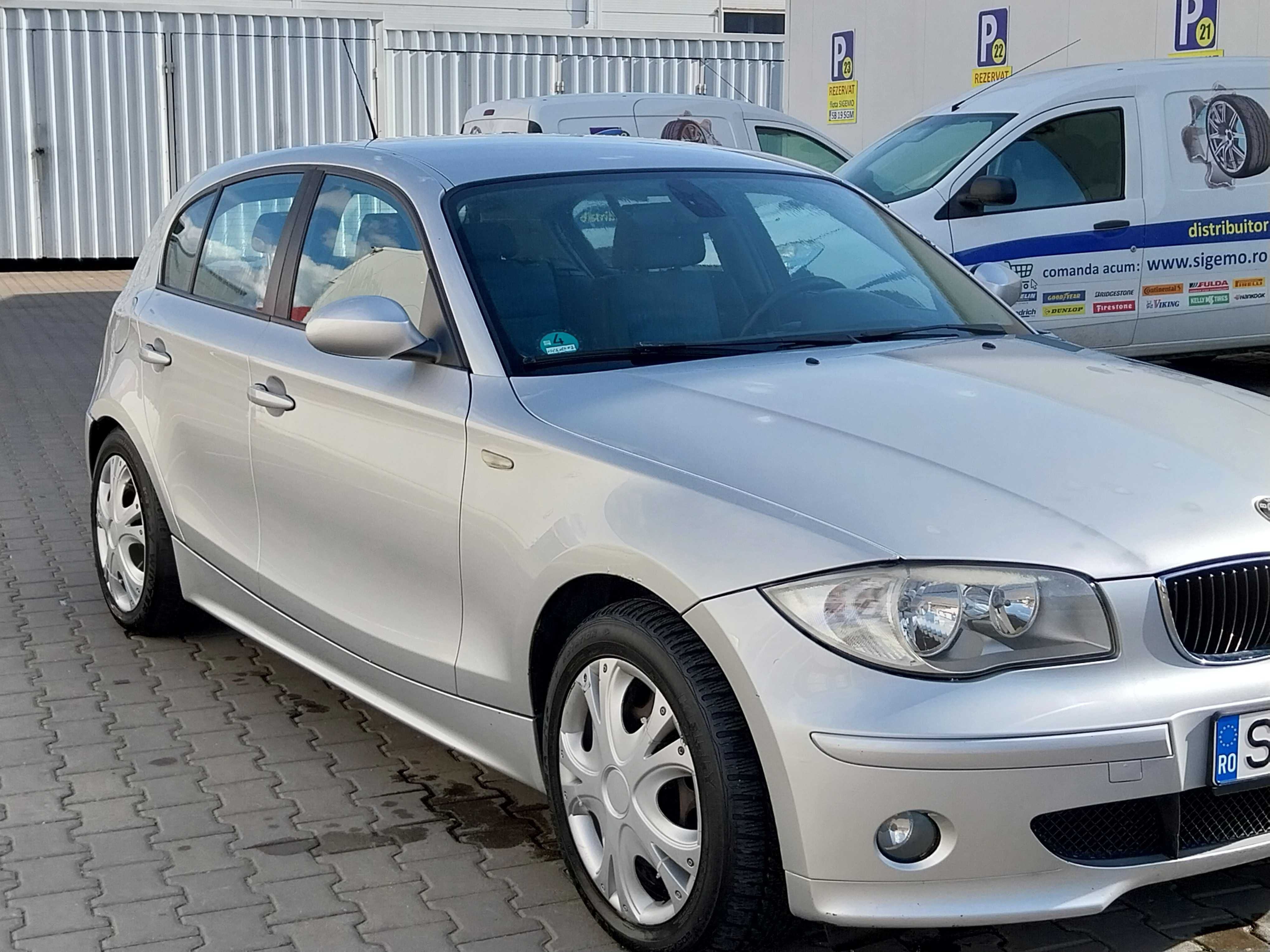 BMW seria1 anul 2004