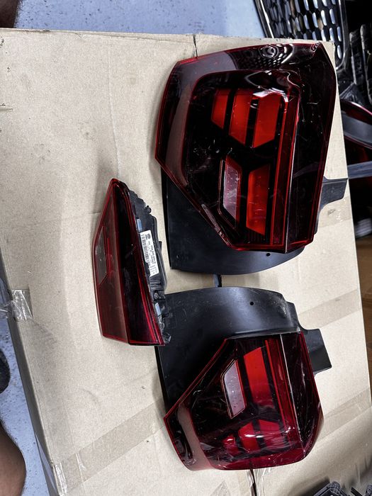 Stopuri stânga dreapta vw polo 2g.cod:2g0945096.e.