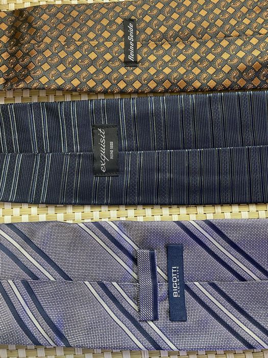 Cravate barbatesti -111 buc