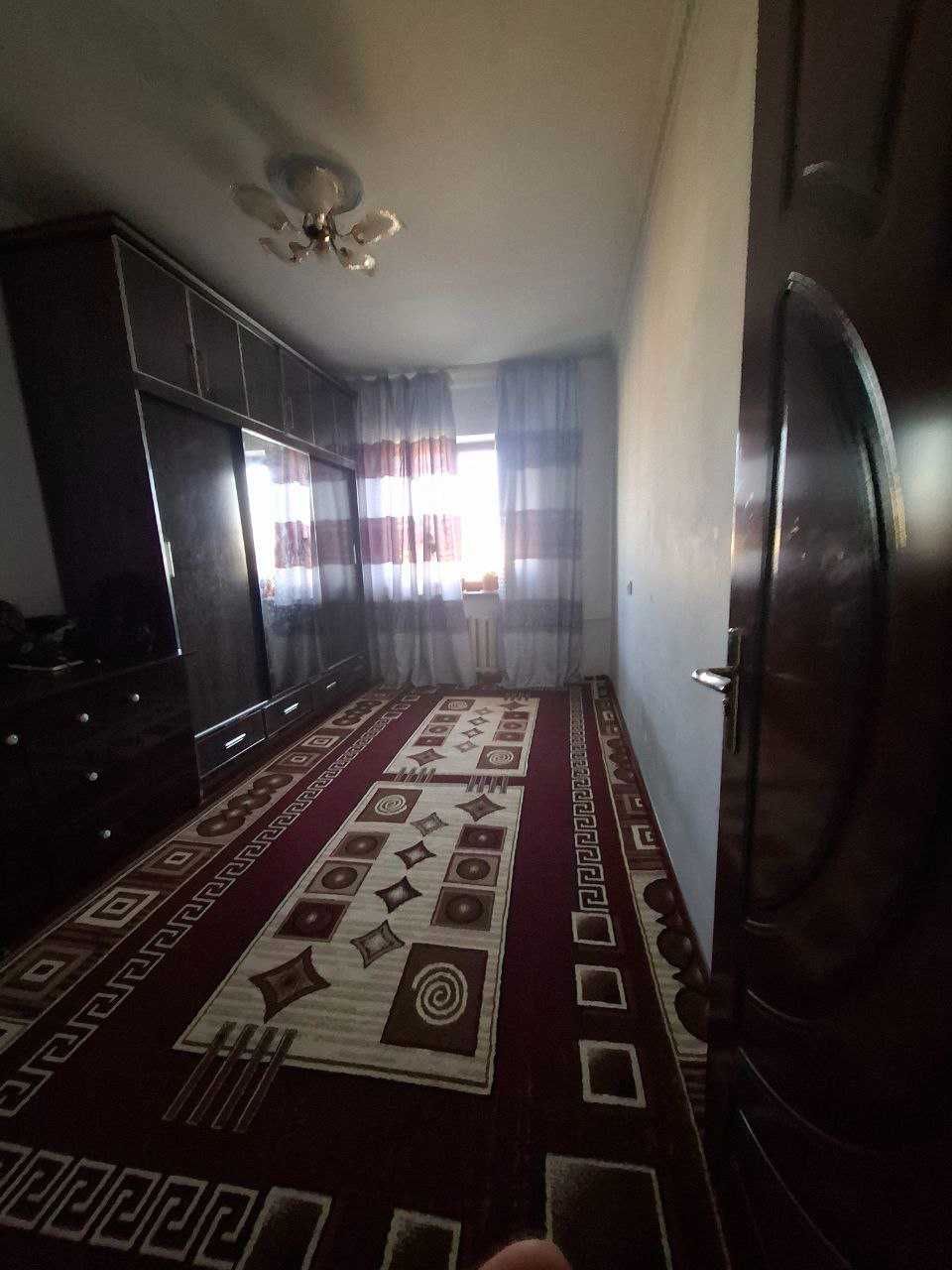 3 хонали квартира сотилади