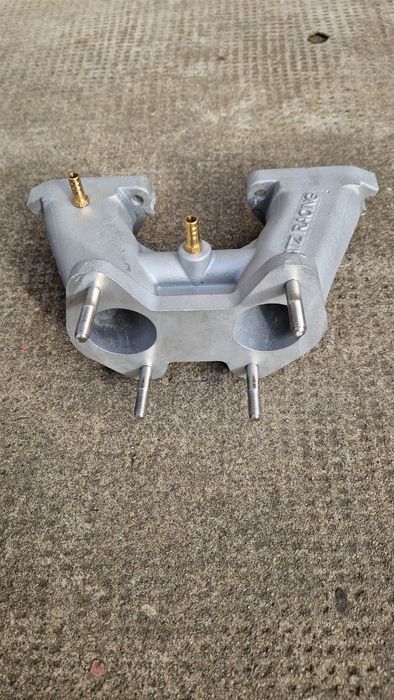 Vând set carb Dacia 1300,1100,1400,1600, Sport