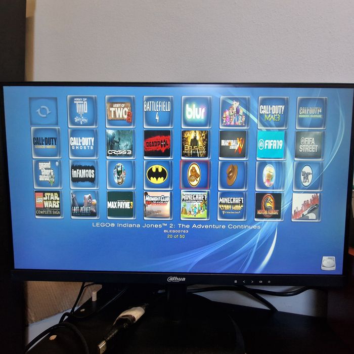 Playstation 3 slim modat Hdd 500gb 2 manete PS3 50 jocuri