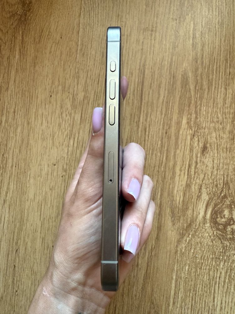 Iphone 15 pro 128 gb