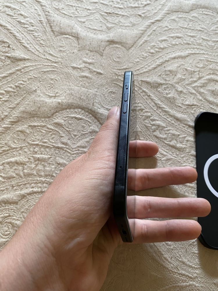 Iphone 15 с чехлом magsafe