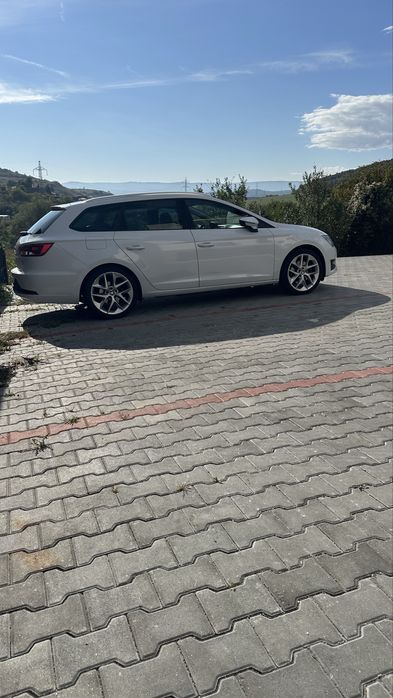 Seat Leon FR | Sport Tourer | 2.0 TDI | DSG | 2015
