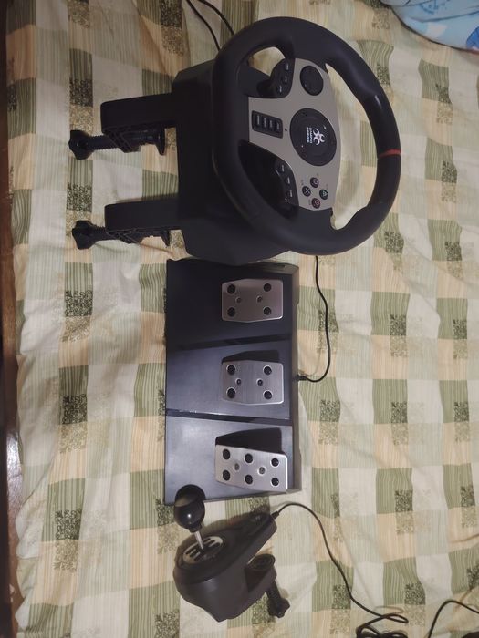 Volan profesional de gaming