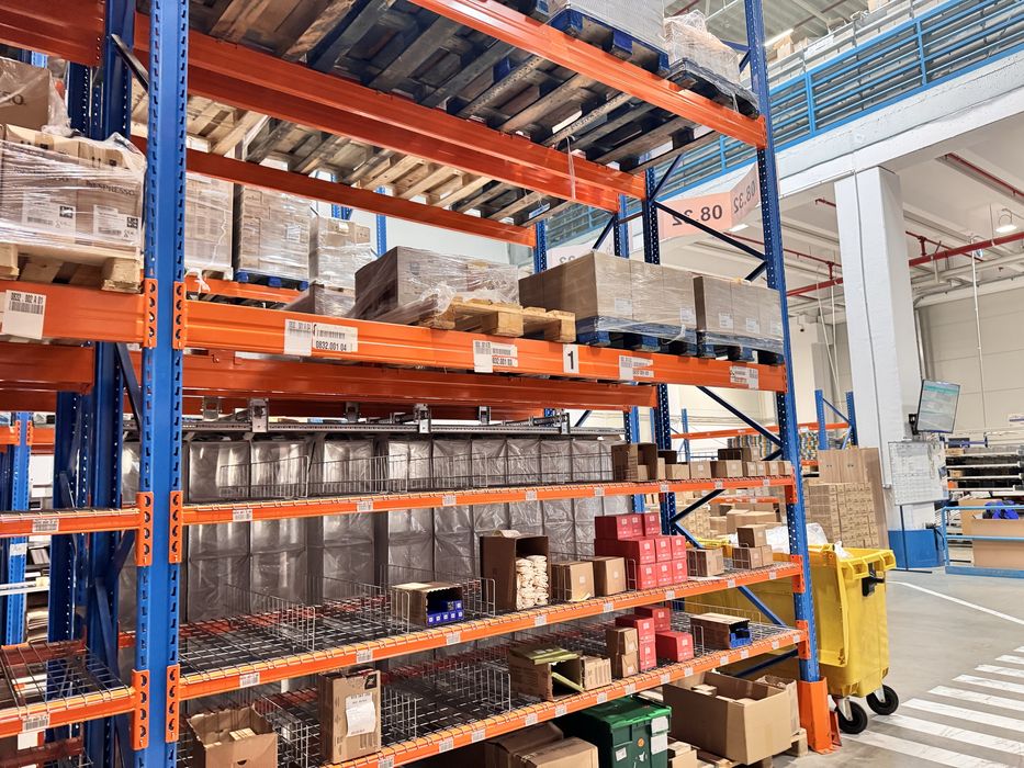 Rafturi metalice stow