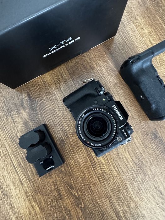 Fujifilm xt4 + объектив 18-55 f 2.8-4