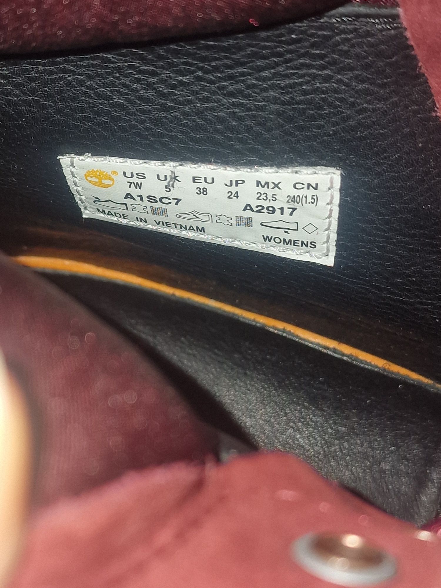 Bocanci Timberland din piele nabuc