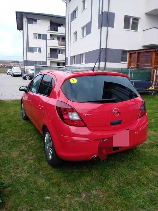 Opel corsa red edition