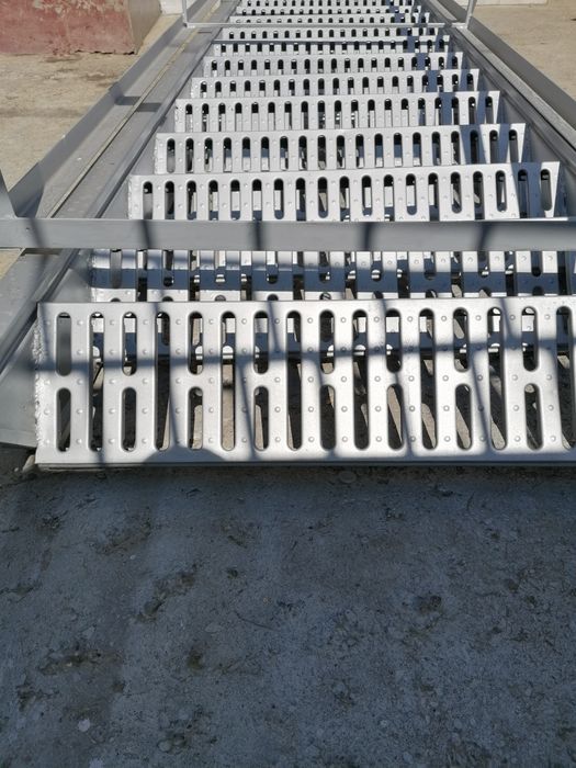 Scara metalica zincata