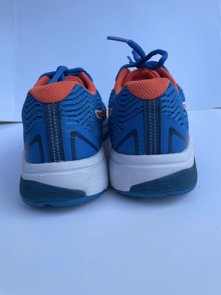 Детски маратонки ASICS