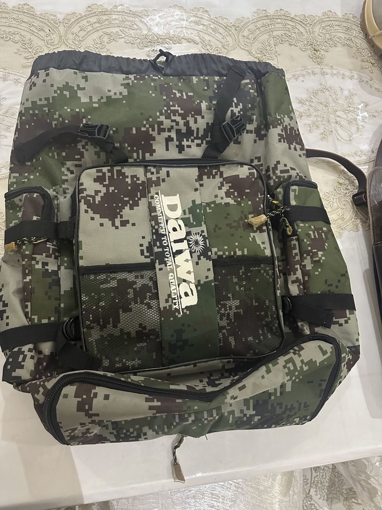 Продаются военные принадлежности