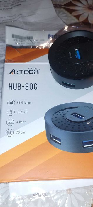 Продавам нов HUB -30C  на 4TECH-type c ,гаранция