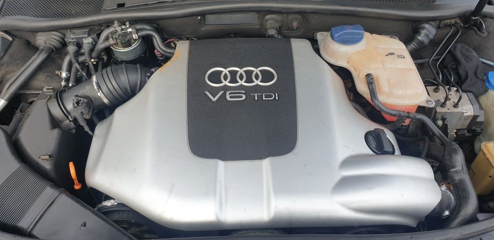 Motor cu injectoare Audi A6 C5 2.5tdi, 150 si 180 cp, dezmembrez