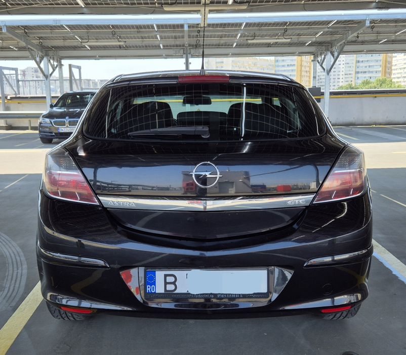 Opel Astra GTC 1.9 CDTI, 120 CP