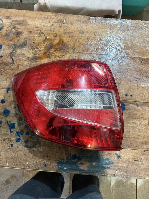 Фонарь ваз гранта левый