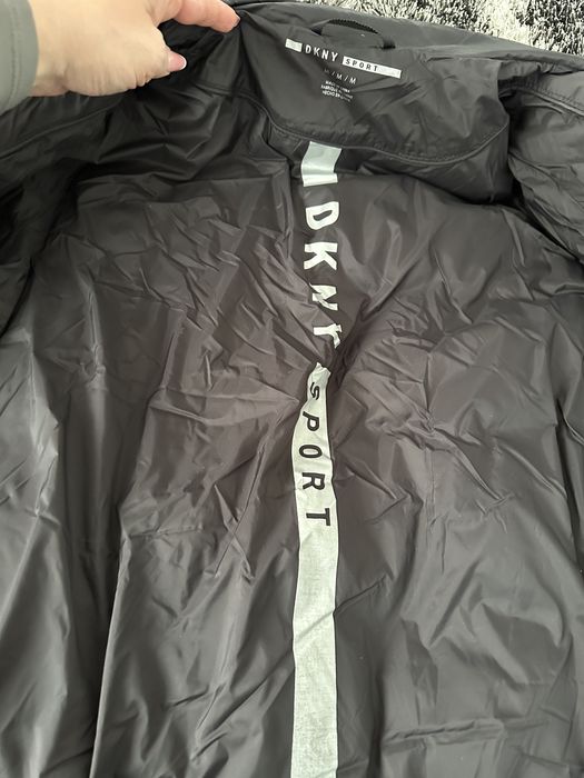 Geaca DKNY neagra