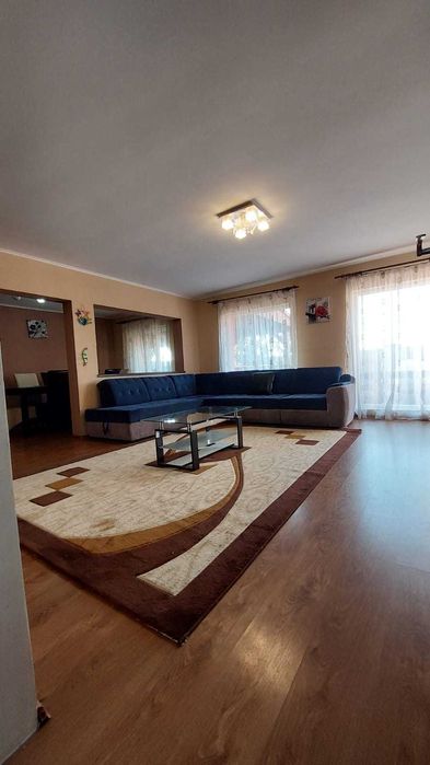 Casă nouă 6 camere teren de 550 mp + un teren intravilan de 595 MP