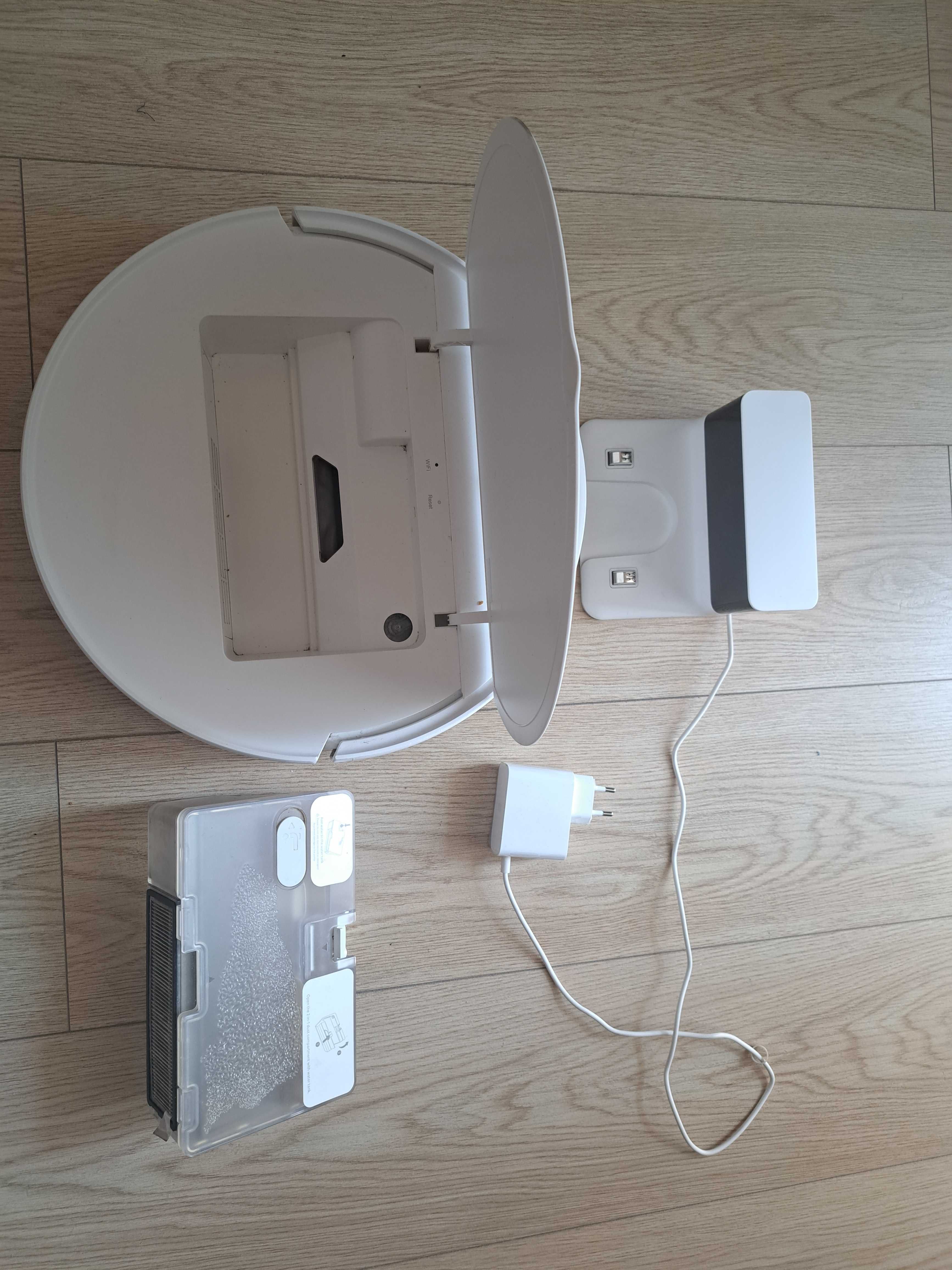 Прахосмукачка робот Mi Robot Vacuum-Mop Essential