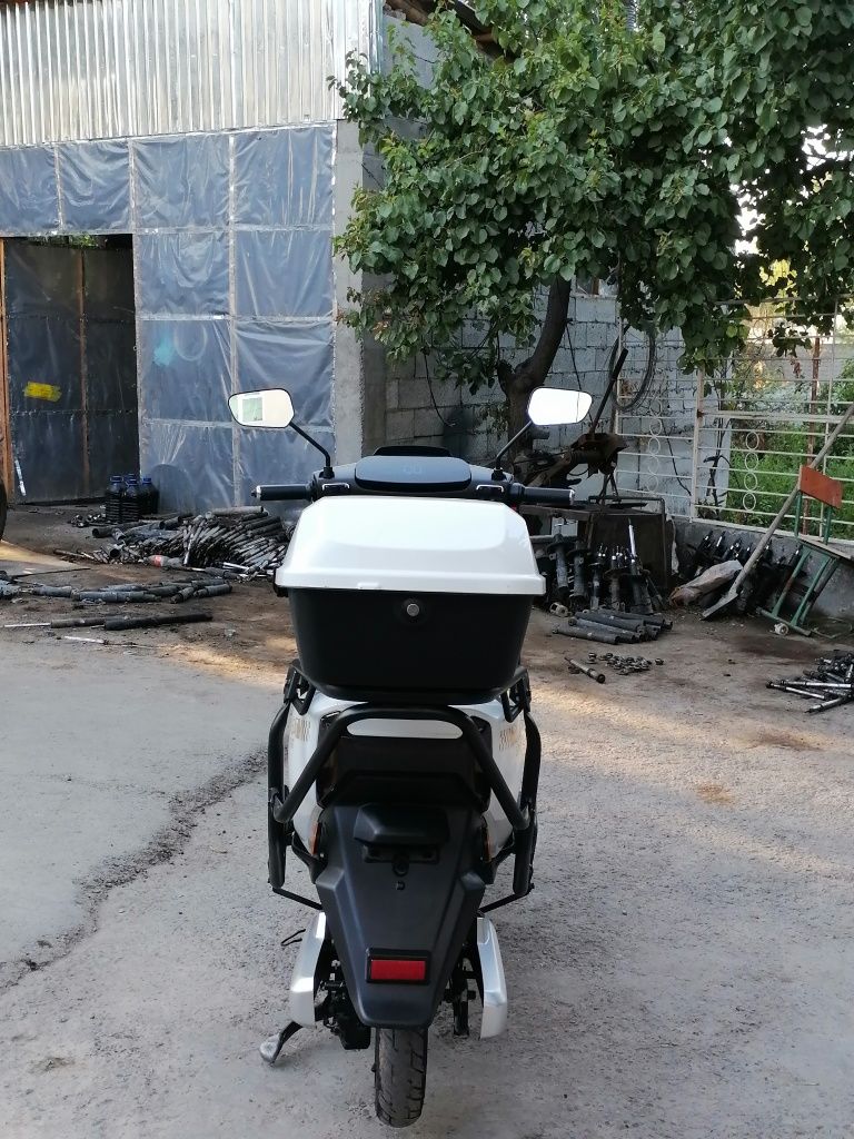 С гарагтией васат