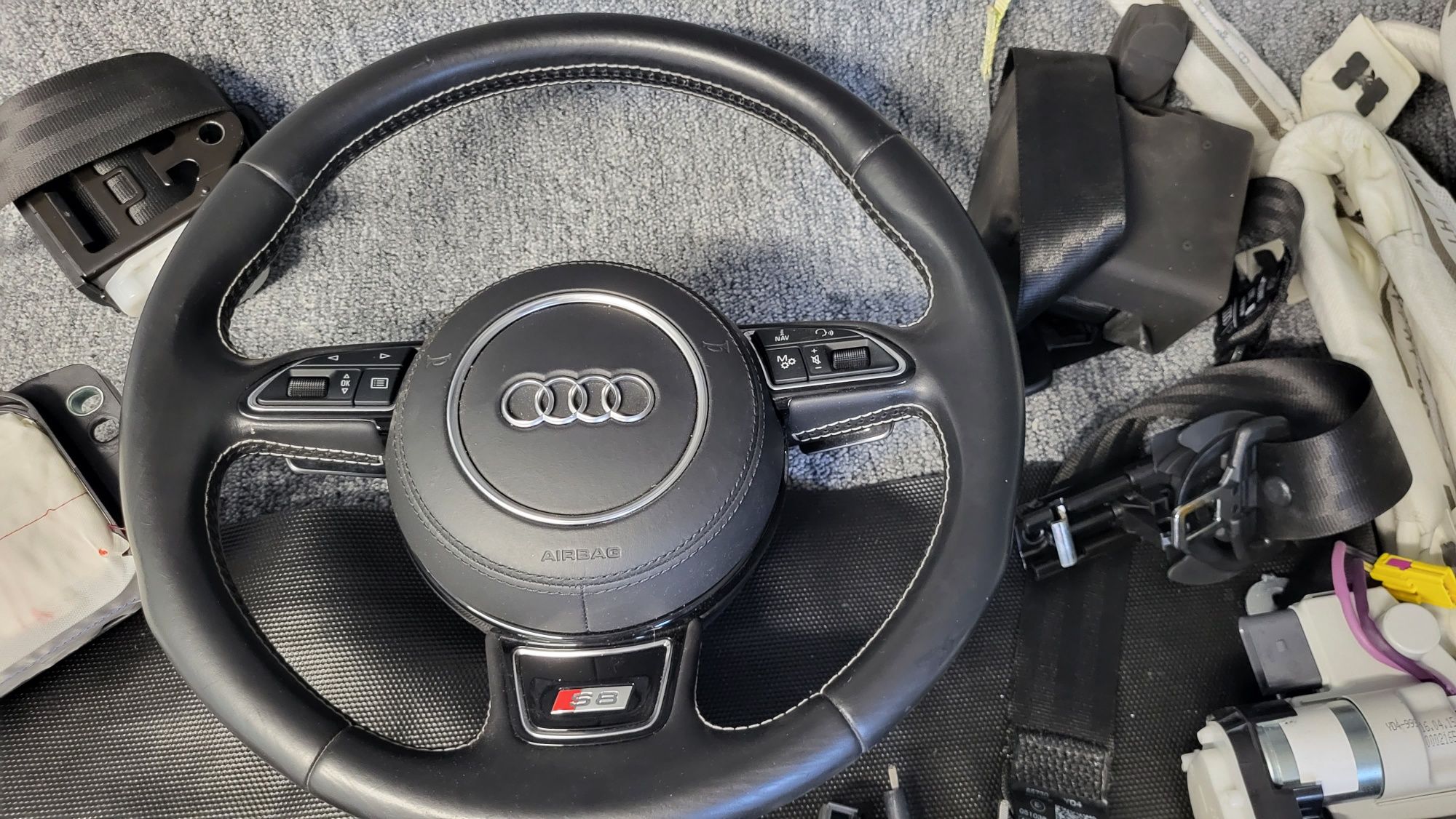 Audi A6 A7 A8 volan airbag piele centuri cortina pasager