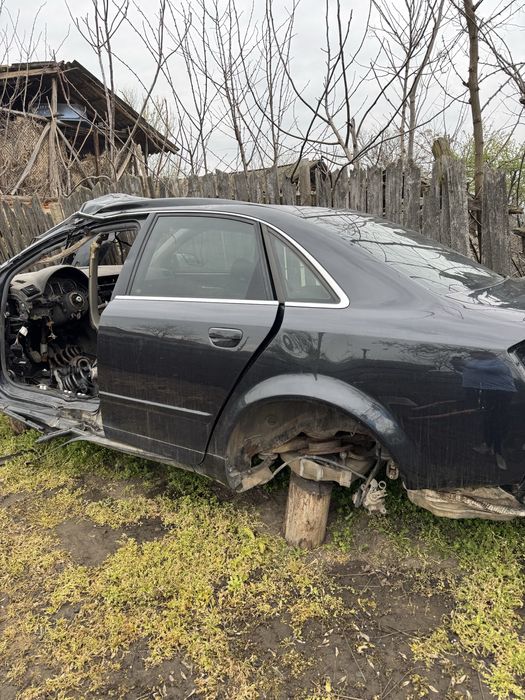 Dezmembrez audi a4b6