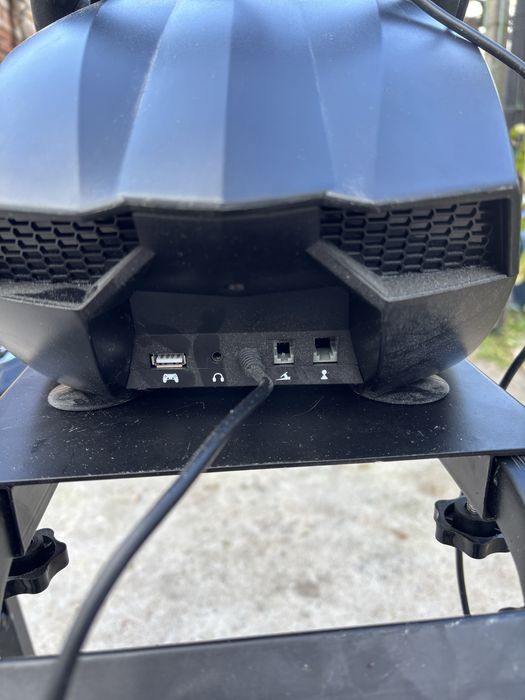 Стойка с волан, педали и скорости – почти нови!