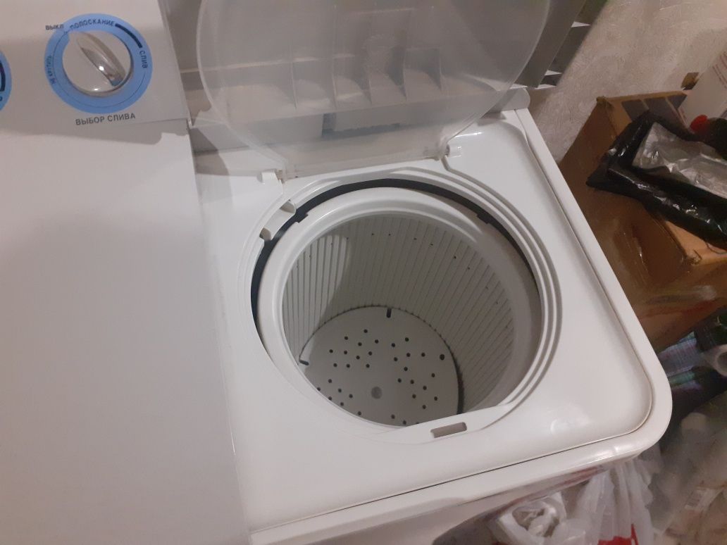 Продам стиральную машину полуавтомат 45000 торг
