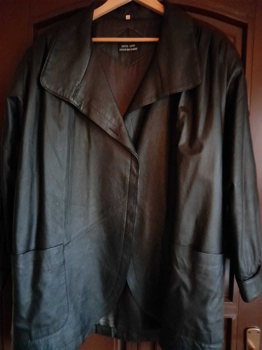 Haina piele dama, jacheta neagra piele naturala, dublura vatelina XXL