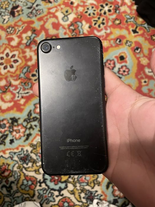 Продается айфон 7 в плочевном состоянии