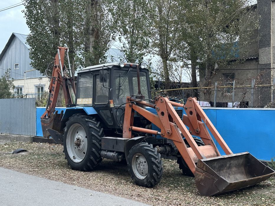 Продам трактор