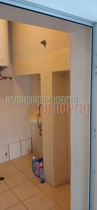 Дава се под наем Офис в Варна, Гръцка махала - 25 кв.м за 650 € - Снимка #4