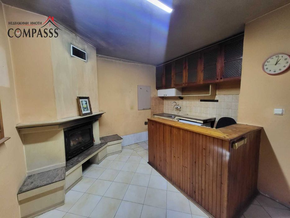 Дава се под наем Къща в Добрич, Кралска зона - 64 кв.м за 229.5 € - Снимка #2